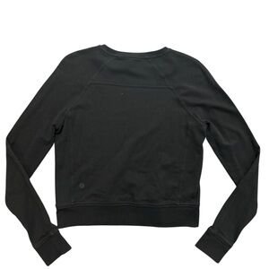 Lululemon Chill On Pullover
Black